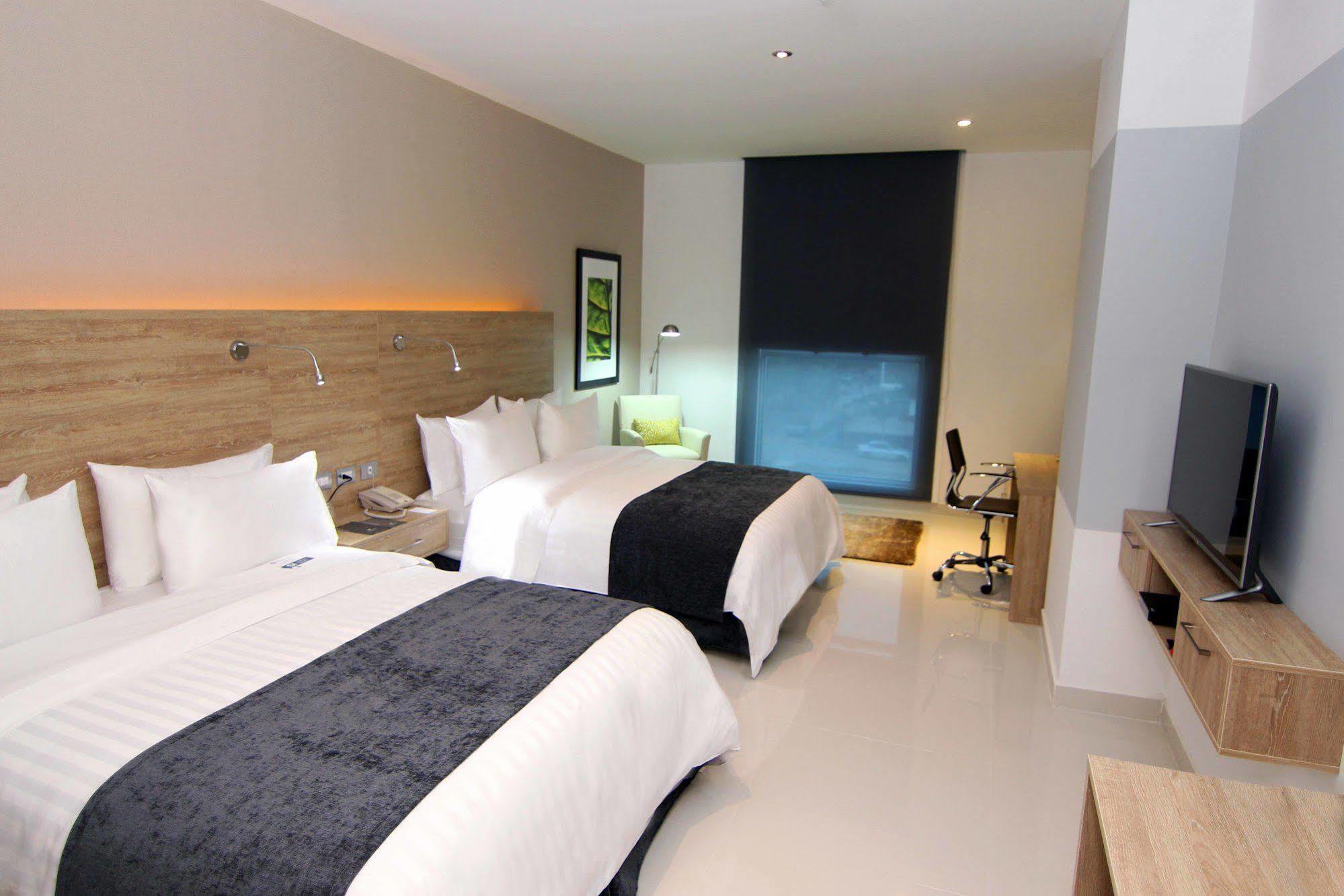 Ghl Collection Barranquilla Hotel Exterior foto A room at the hotel